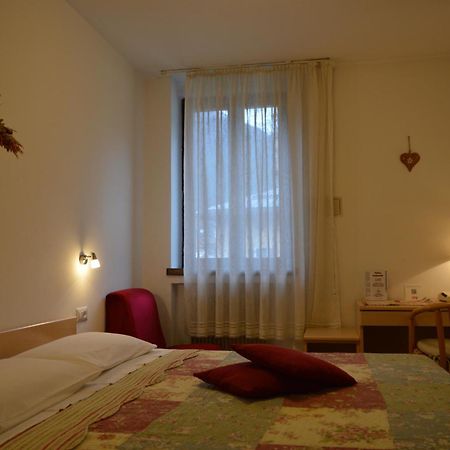 Hotel Wanda Pinzolo Eksteriør bilde