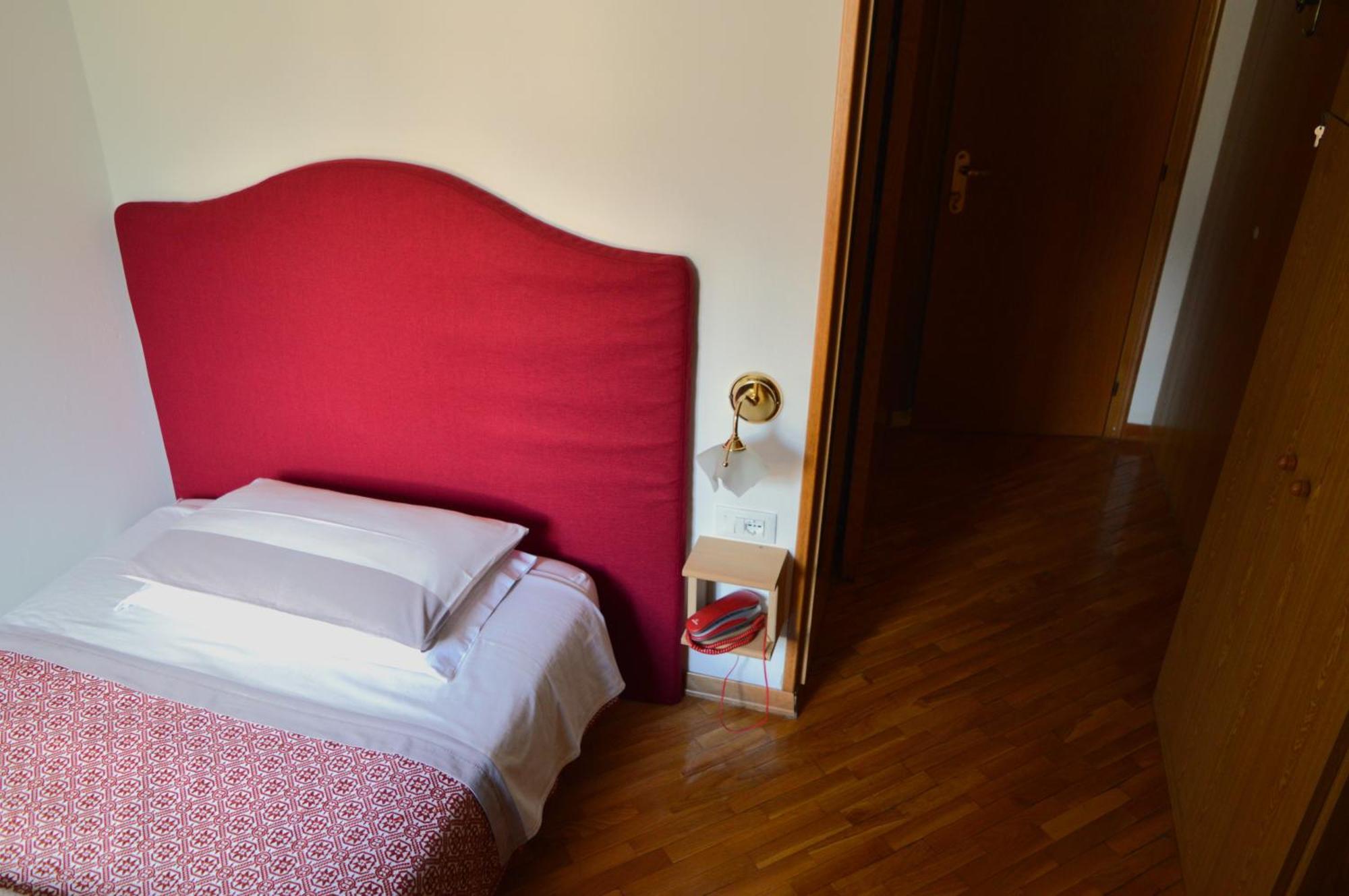 Hotel Wanda Pinzolo Eksteriør bilde